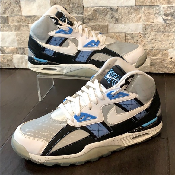 black and gray bo jackson sneakers